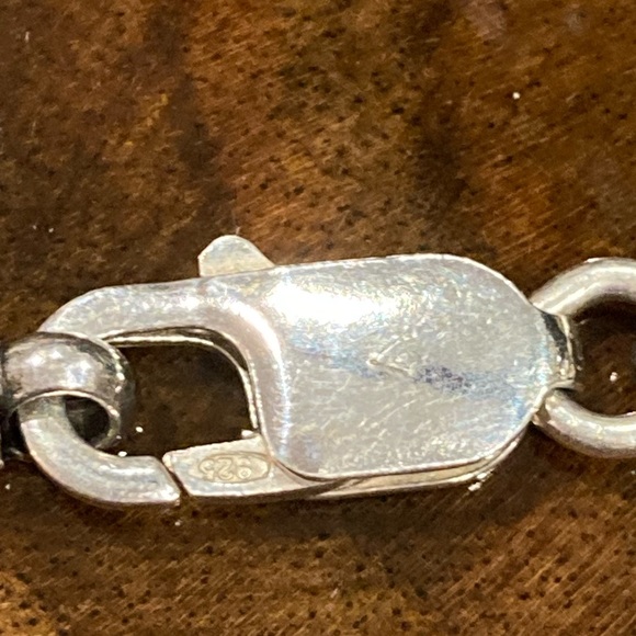 Silpada sterling silver popcorn necklace and hammered silver pendant. - Picture 5 of 15